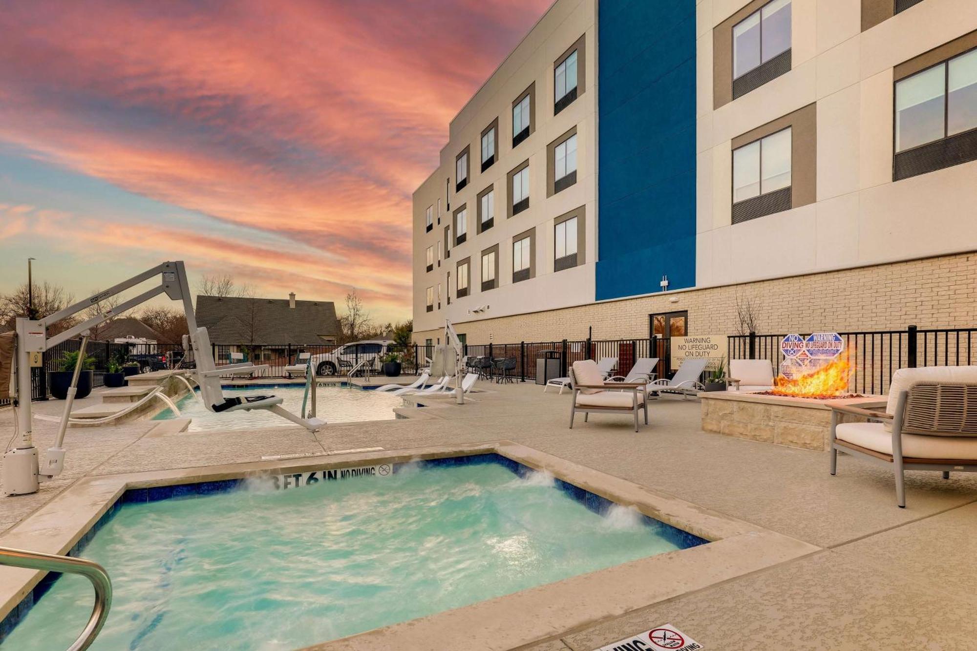 Hampton Inn & Suites Weatherford, Tx Экстерьер фото